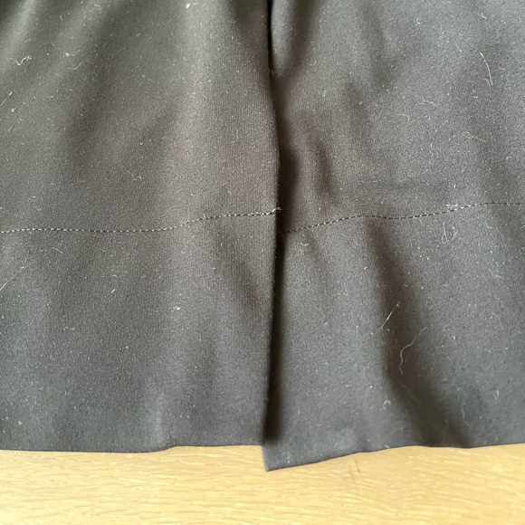 Aritzia Babaton Miguel Sleeveless Dress in Black with White Stitching - Picture 5 of 6